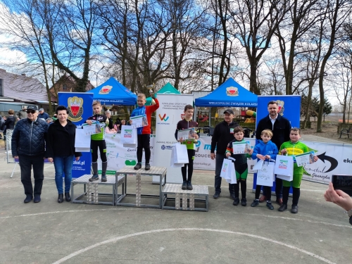 obrazek wwkcuwy młodych kolarzy z Opatówka! wiecej